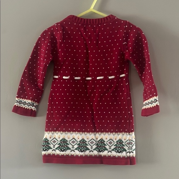Cozy Vintage Knit Kids Dress with Festive Pattern - Picture 4 of 4